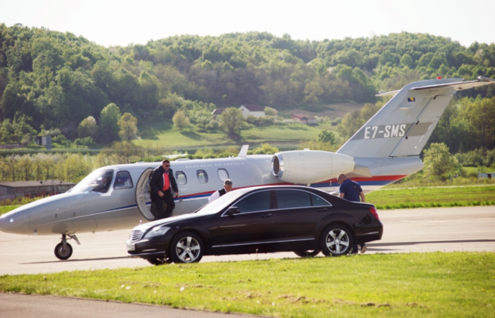 Dodik avion