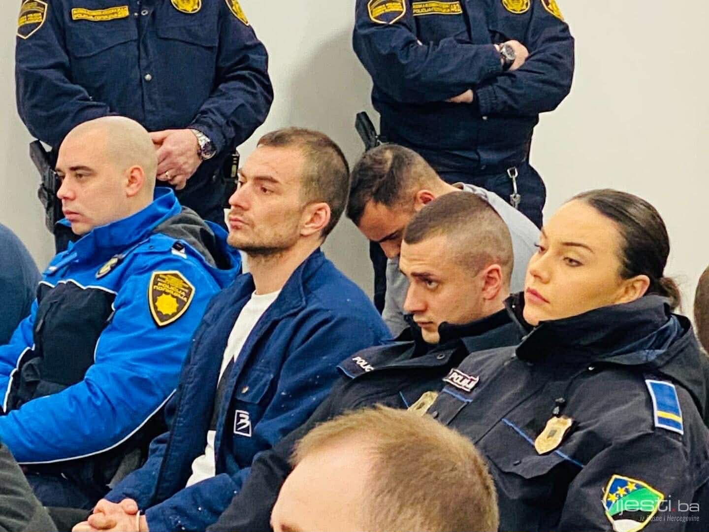 909414be-3646-4832-9332-4481eb8e0040