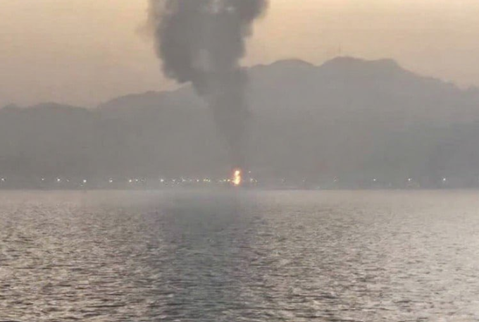 Prvi put nakon postignutog primirja sa SAD-om: Iran izvršio napad dronovima i raketama na UAE, pogođen naftovod Fujairah