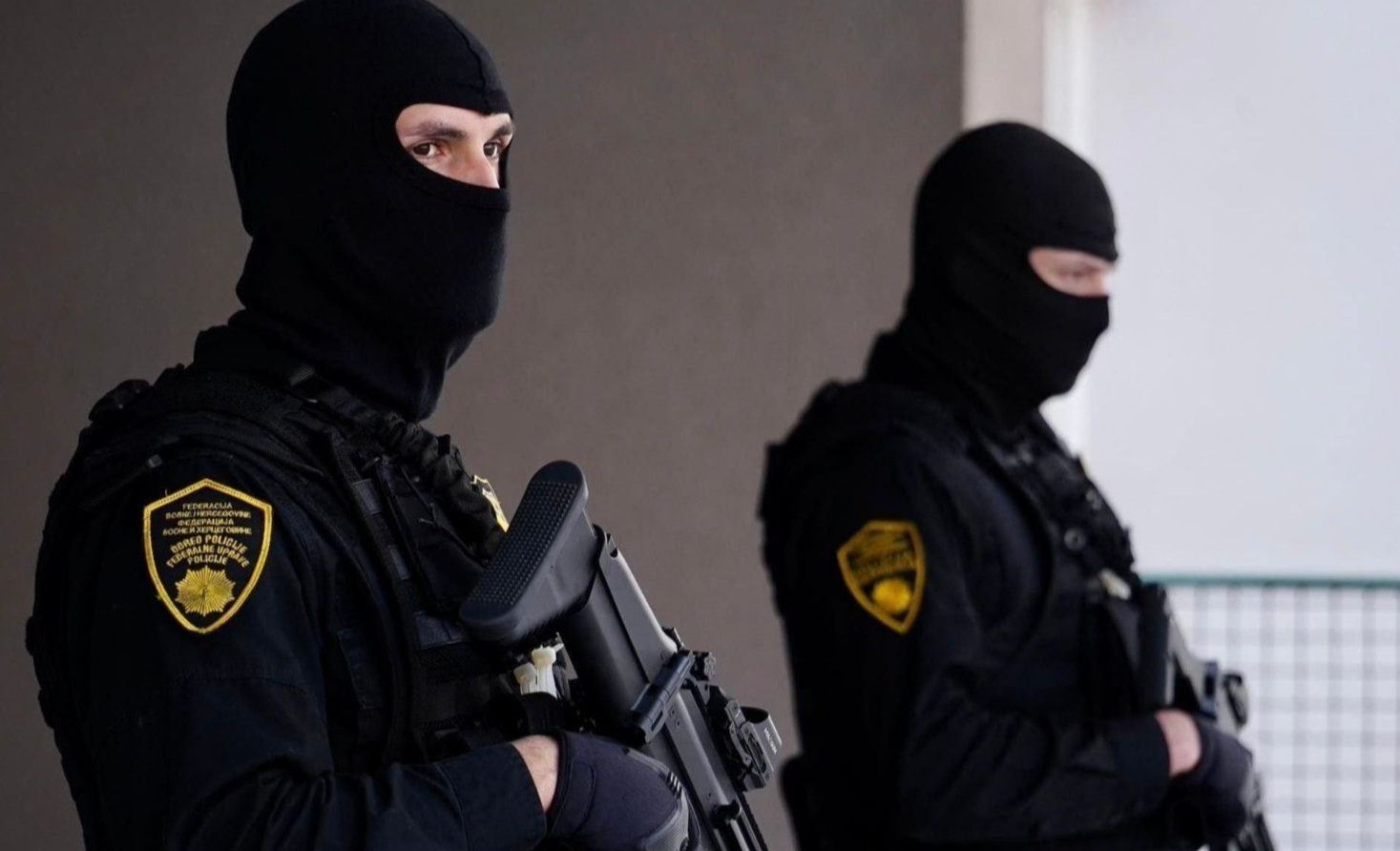policija
