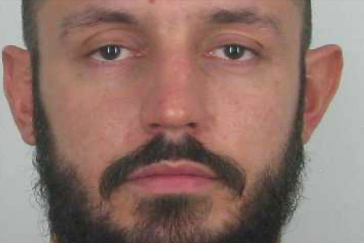 62ff042e-5250-4f46-9c49-a801da11a2ce