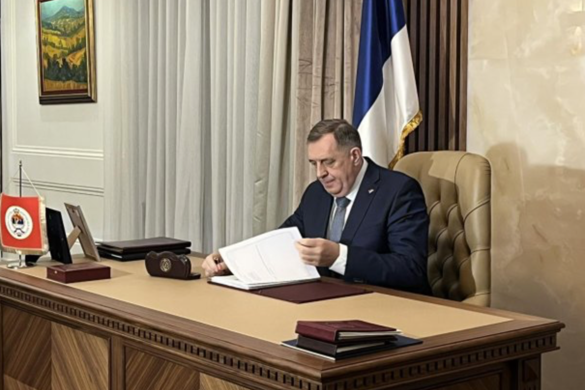 Dodik-ukazi
