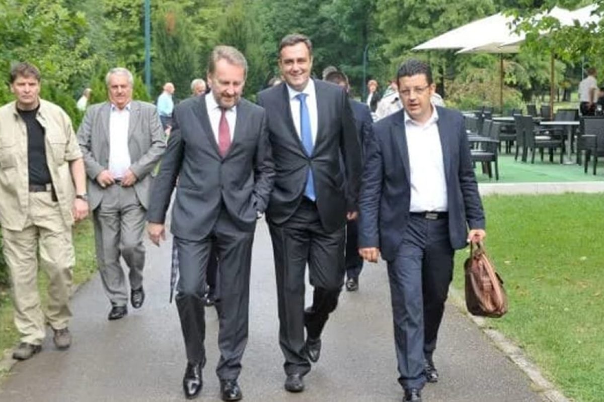 IstaknutaSlikaCampara