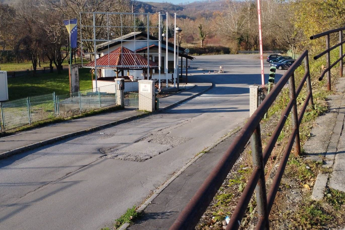 kasarna OS
