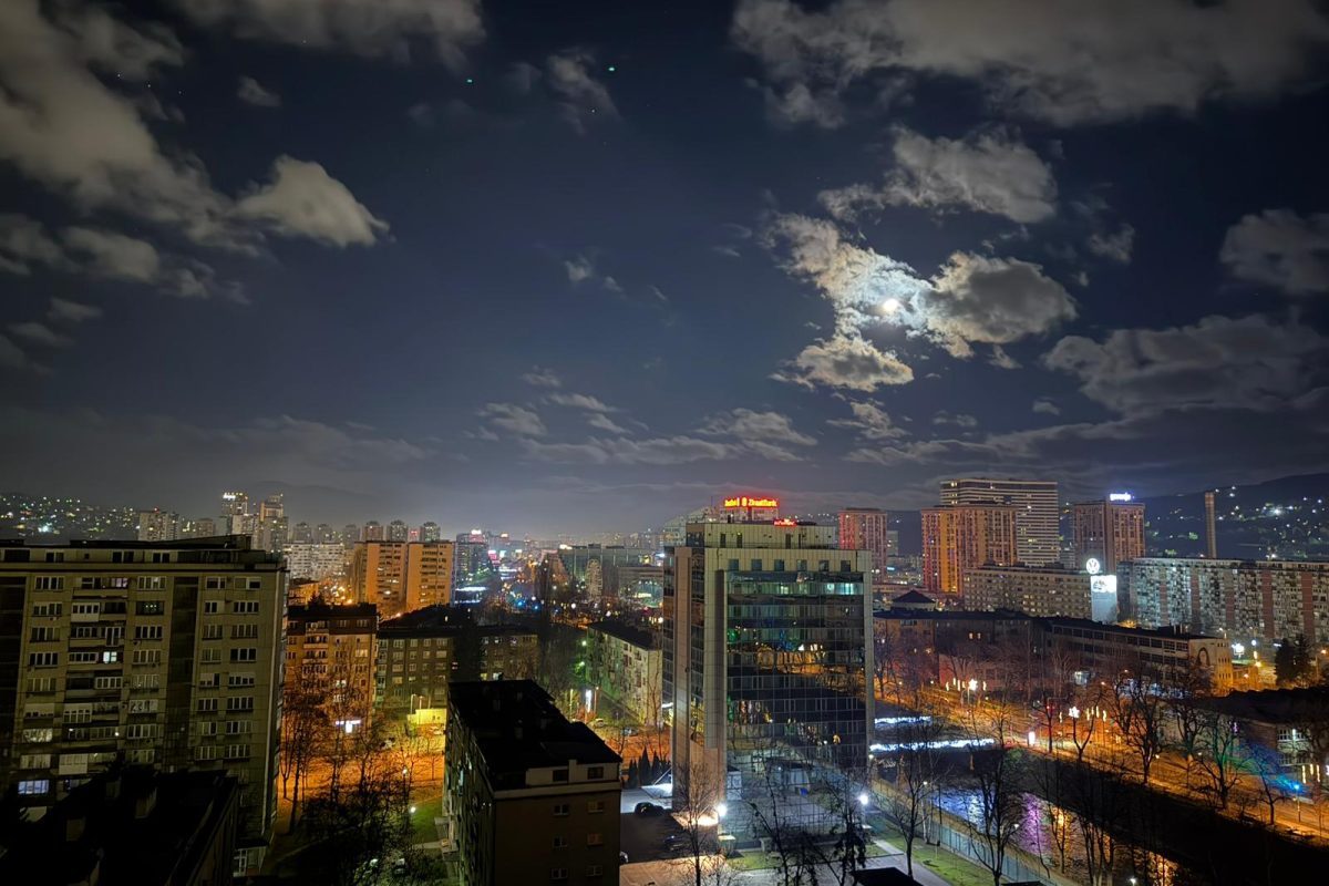 zima-SA-rhbb8xlugztjpmzko8x9qz3fdvkt4bvlkkvcrdxa9s